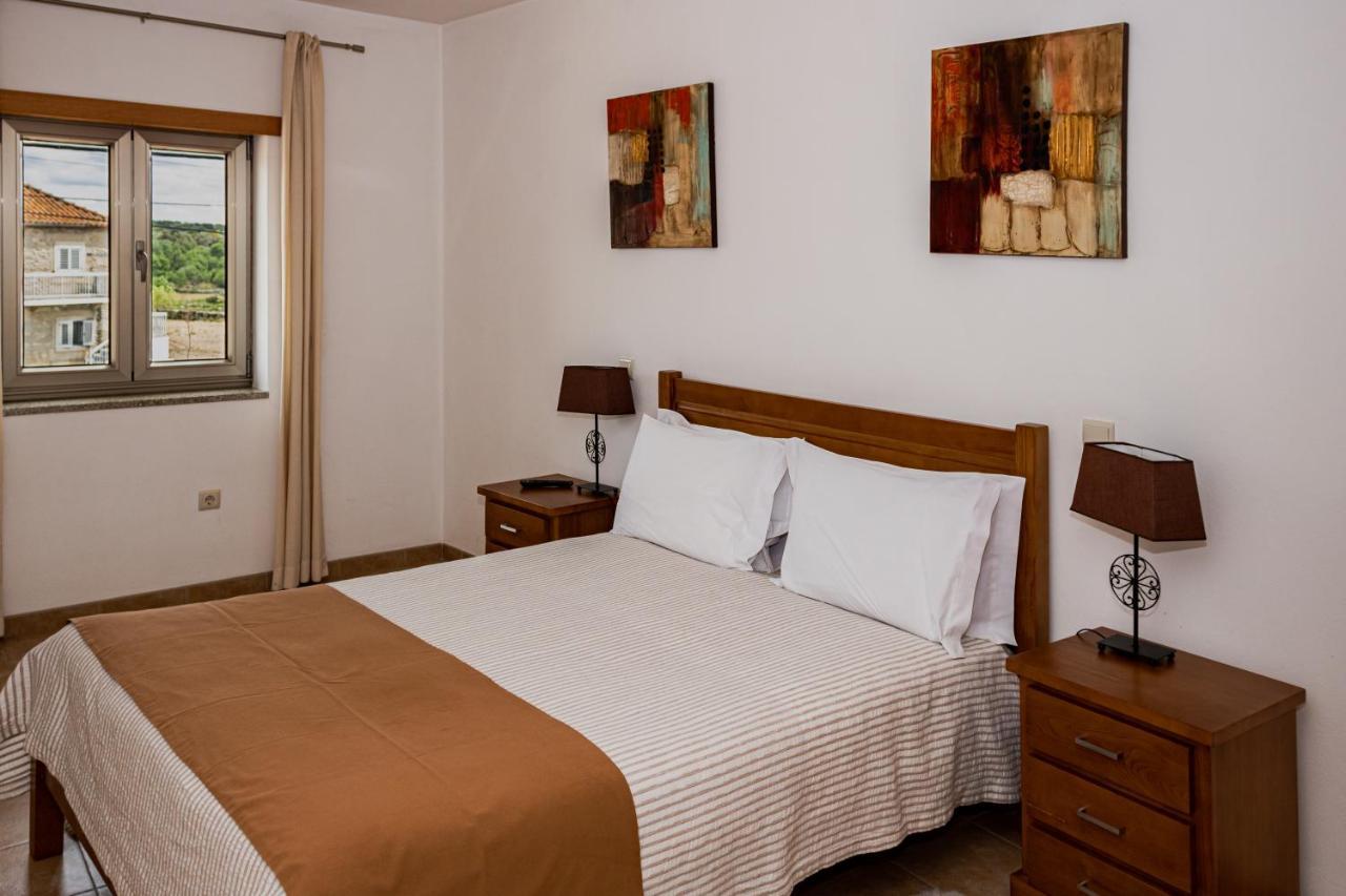 Отель Casas Campo Cimo Da Quinta Миранда-ду-Дору Экстерьер фото