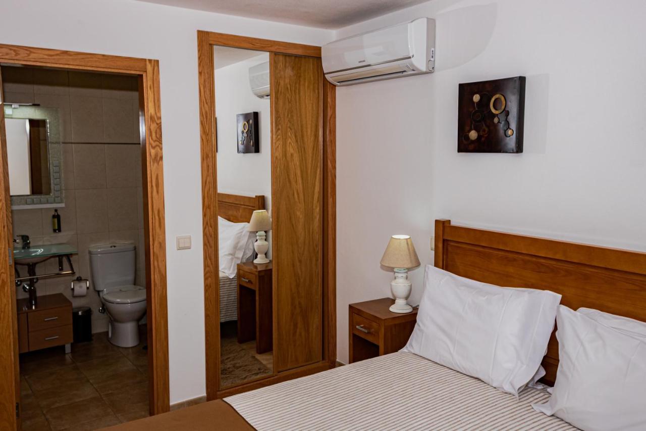Отель Casas Campo Cimo Da Quinta Миранда-ду-Дору Экстерьер фото