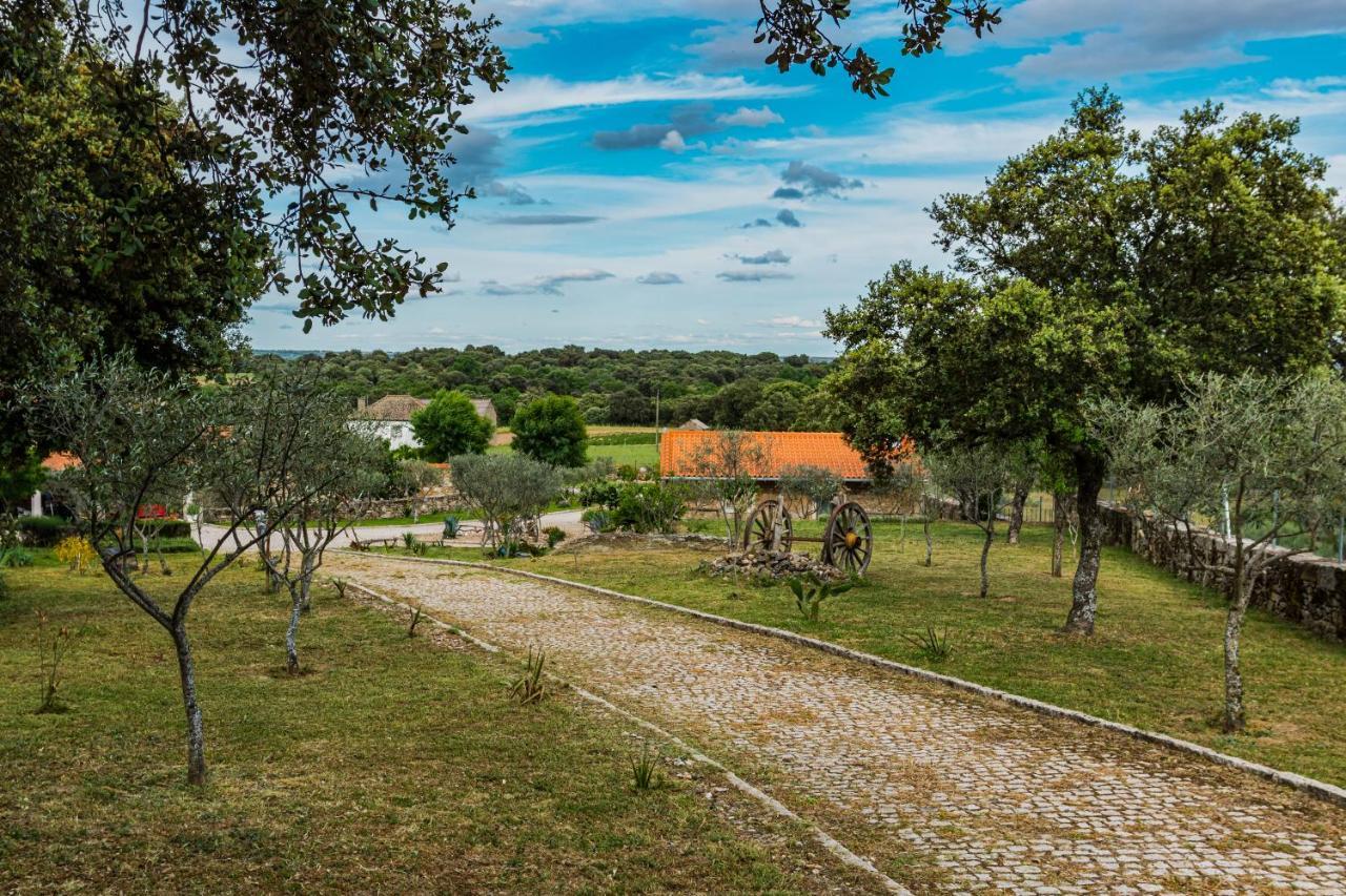 Отель Casas Campo Cimo Da Quinta Миранда-ду-Дору Экстерьер фото